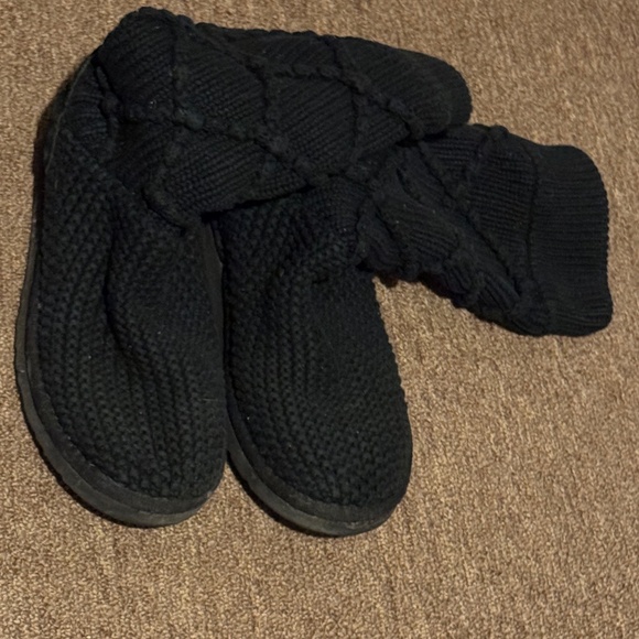 UGG Shoes - UGG Women's Black Boots. UGG Knit Boots. Size 7